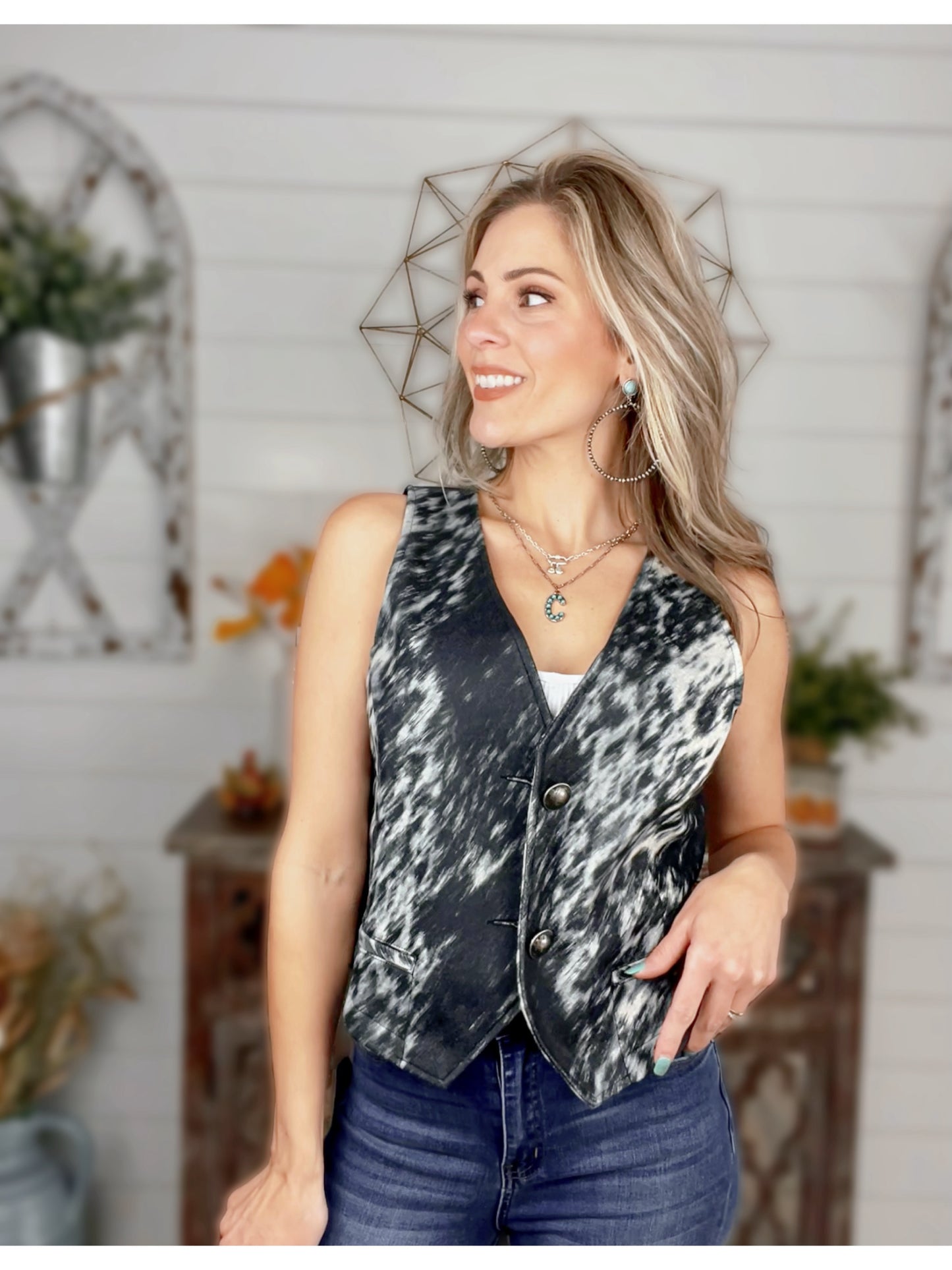 Out On The Range Vest - Cassie's Creekside Boutique