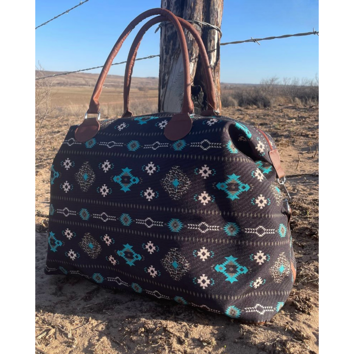 The Sassy Girl XL Tote - Cassie's Creekside Boutique