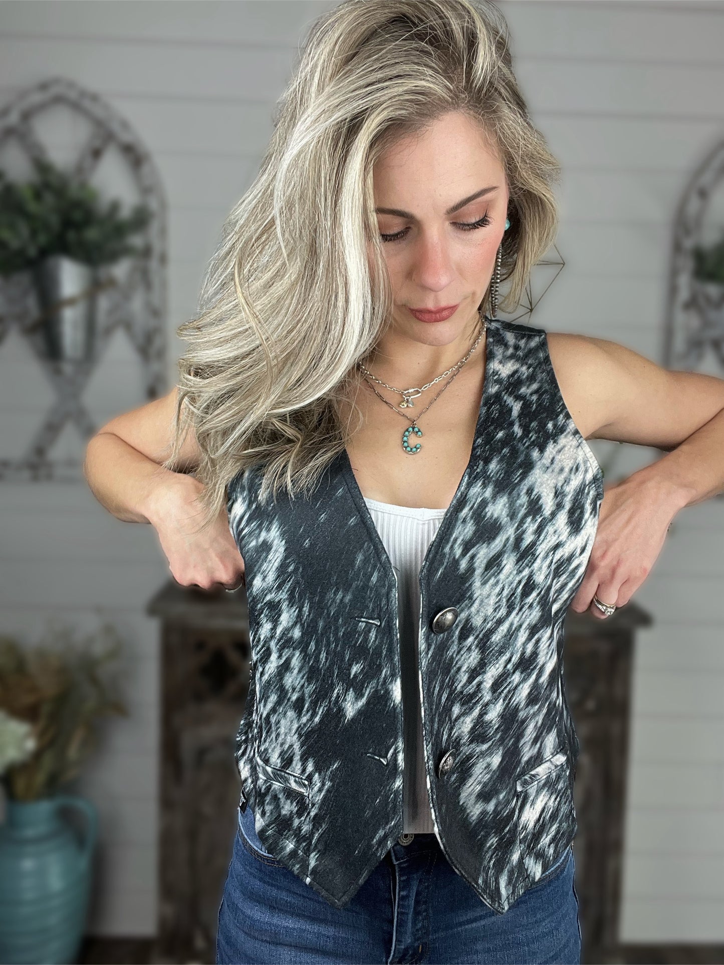 Out On The Range Vest - Cassie's Creekside Boutique