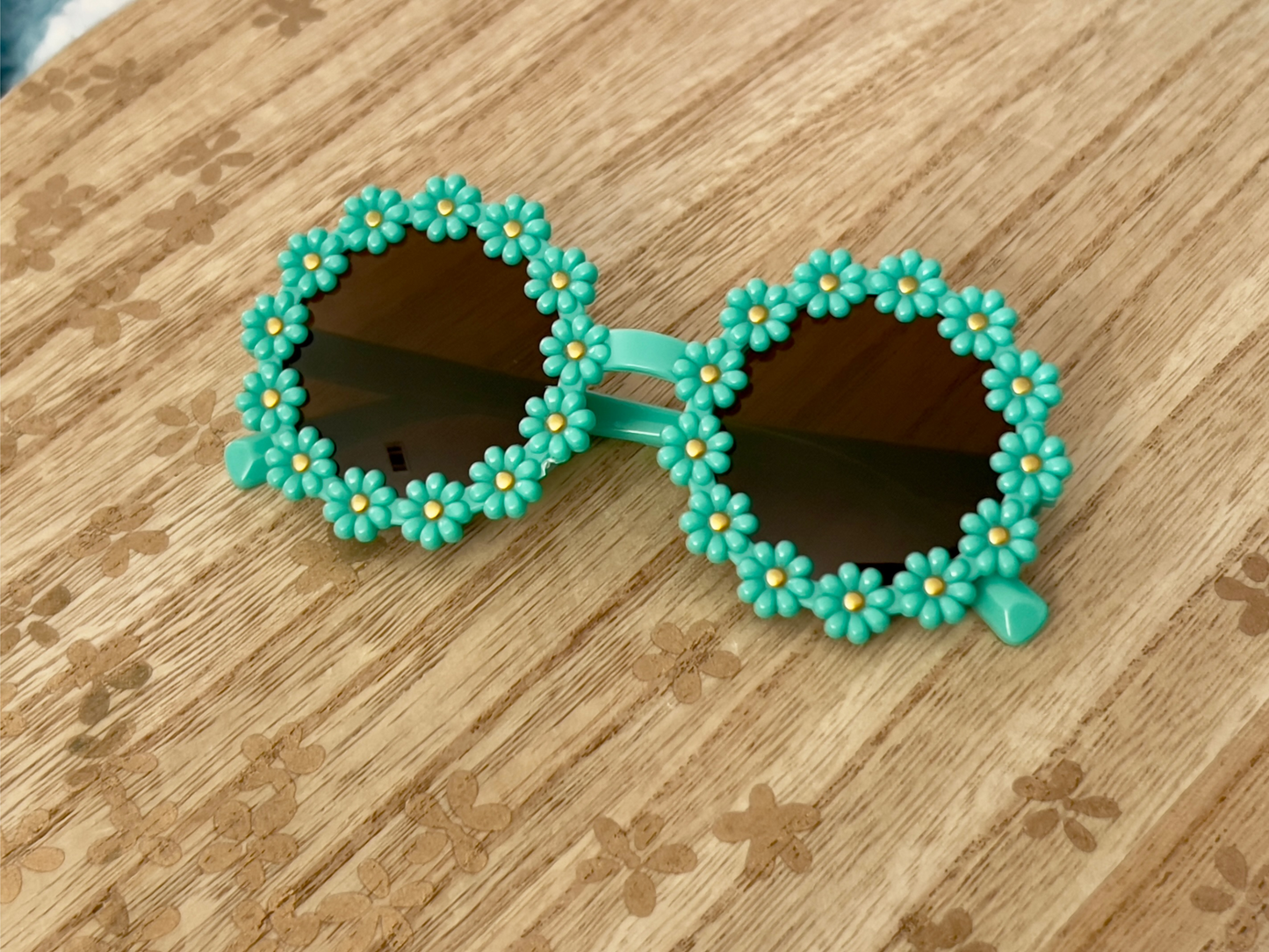 Girls Flower Power Sunglasses