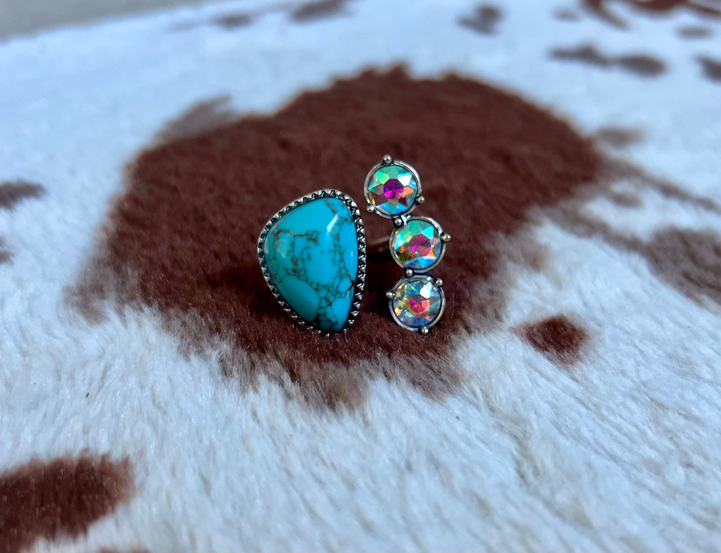 Western Glass Bling Stone Cuff Ring - Cassie's Creekside Boutique