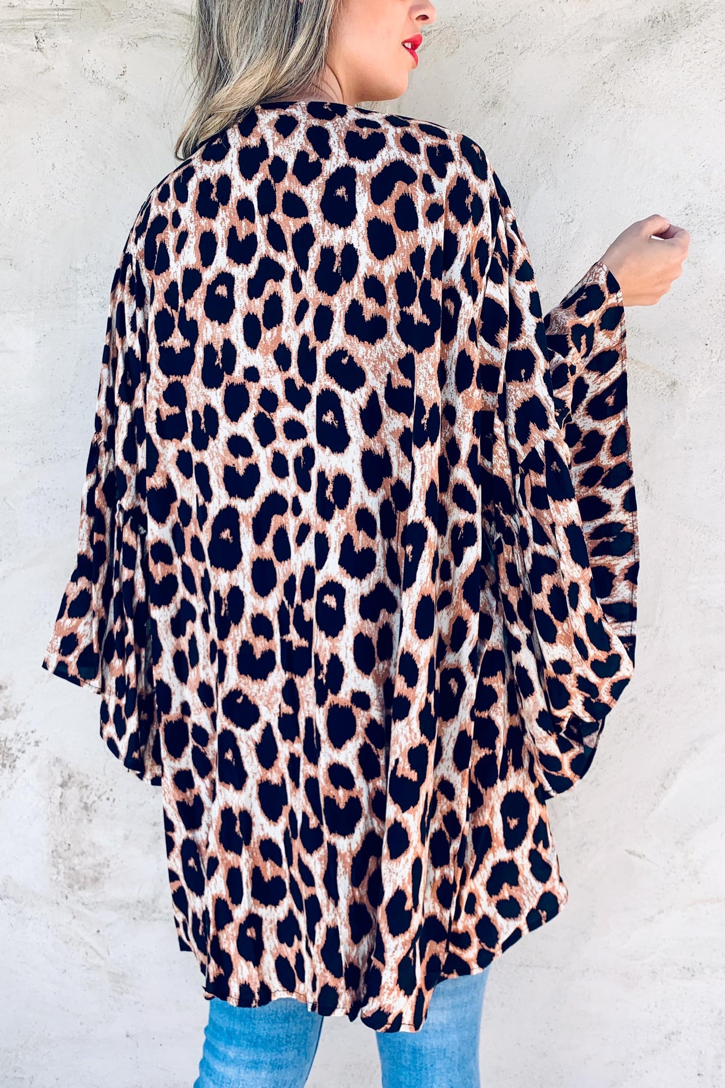 Leopard Belle Sleeve Kimono - Cassie's Creekside Boutique