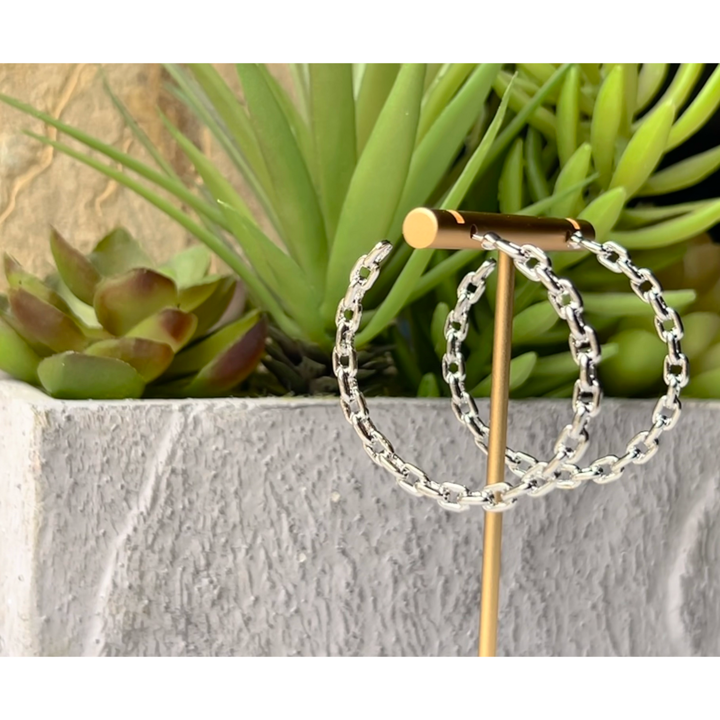 Chained Link Hoops