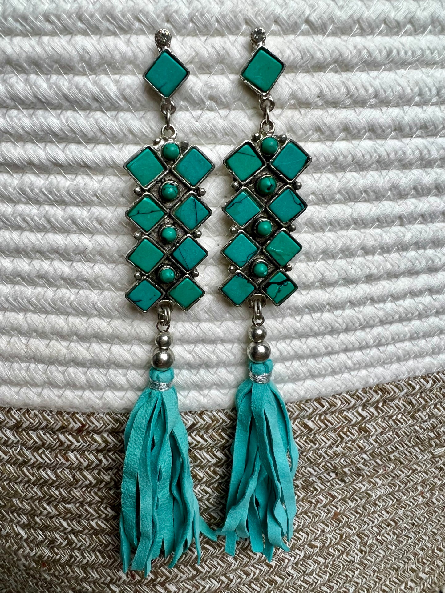 New Dalhi Tassel Earrings - Cassie's Creekside Boutique