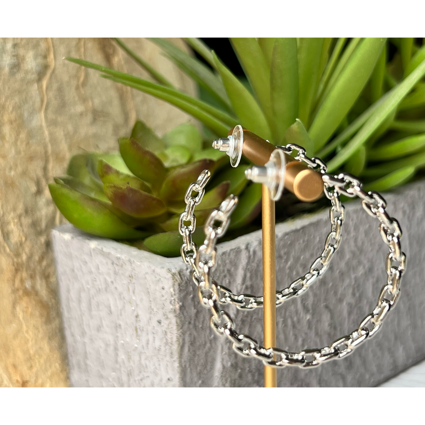 Chained Link Hoops - Cassie's Creekside Boutique