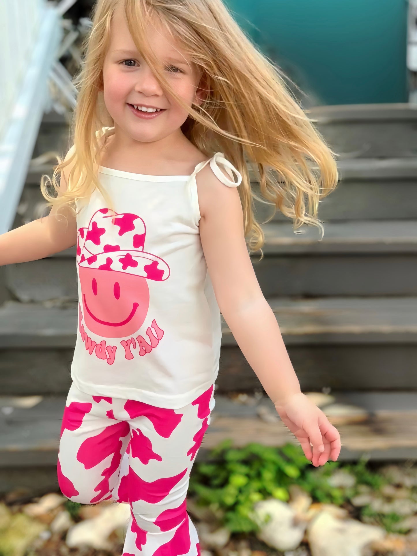 HOWDY Ya'll Girls Bell Bottom Set - Cassie's Creekside Boutique