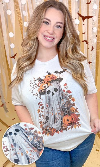 Gaudy Ghost Graphic T-Shirt