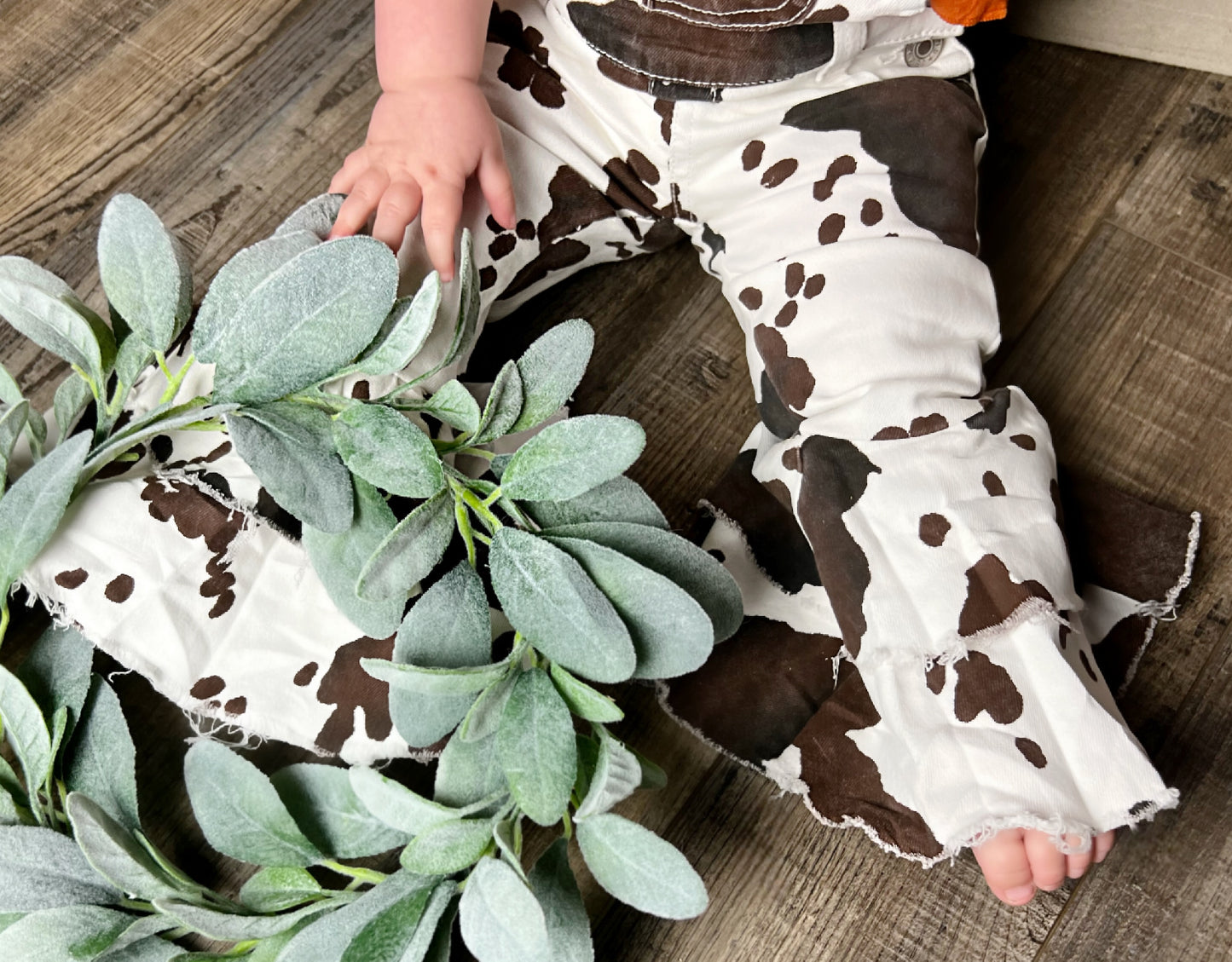 Winnie the Moo Ruffled Overalls