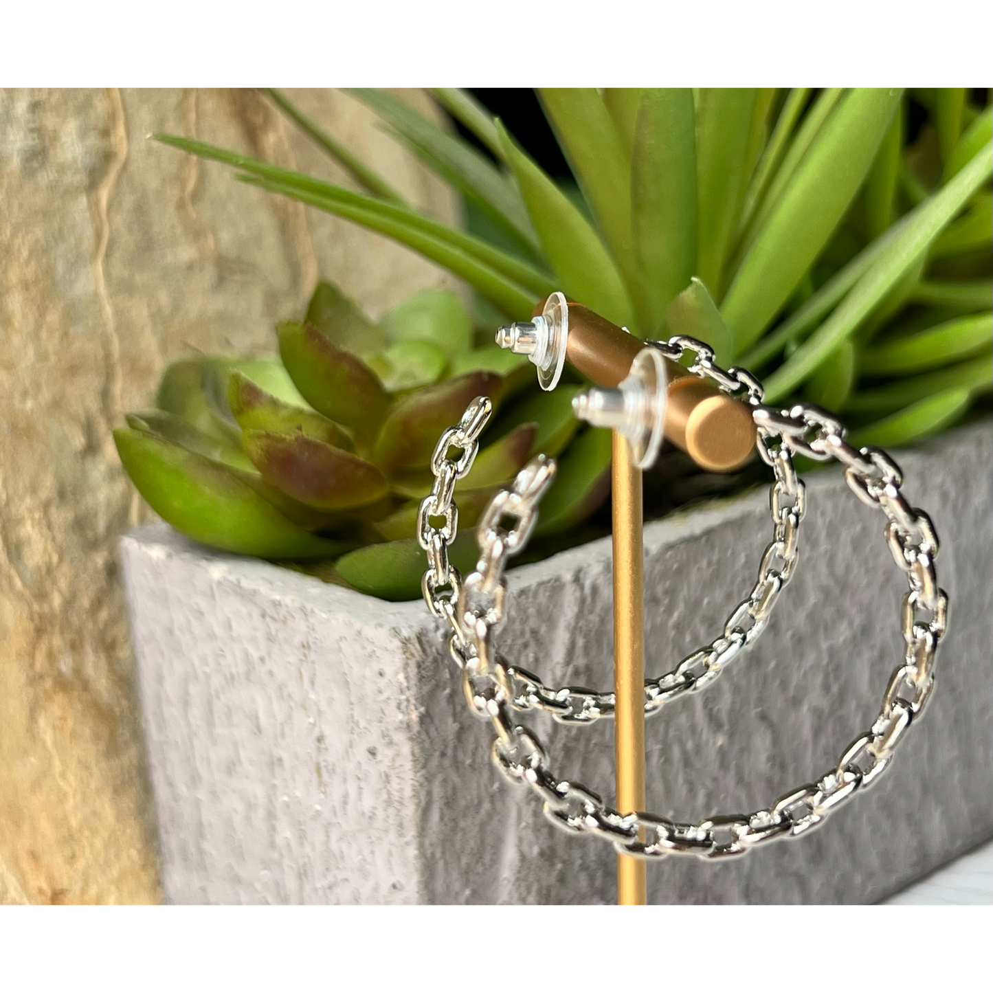 Chained Link Hoops